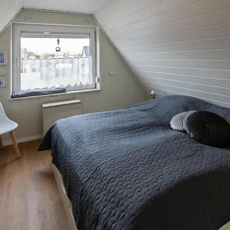 Holiday home Amo Dornumersiel